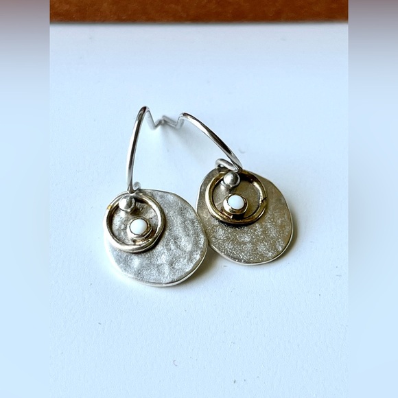 Retired Silpada Sterling Silver earrings with gold & pearl - Picture 5 of 6